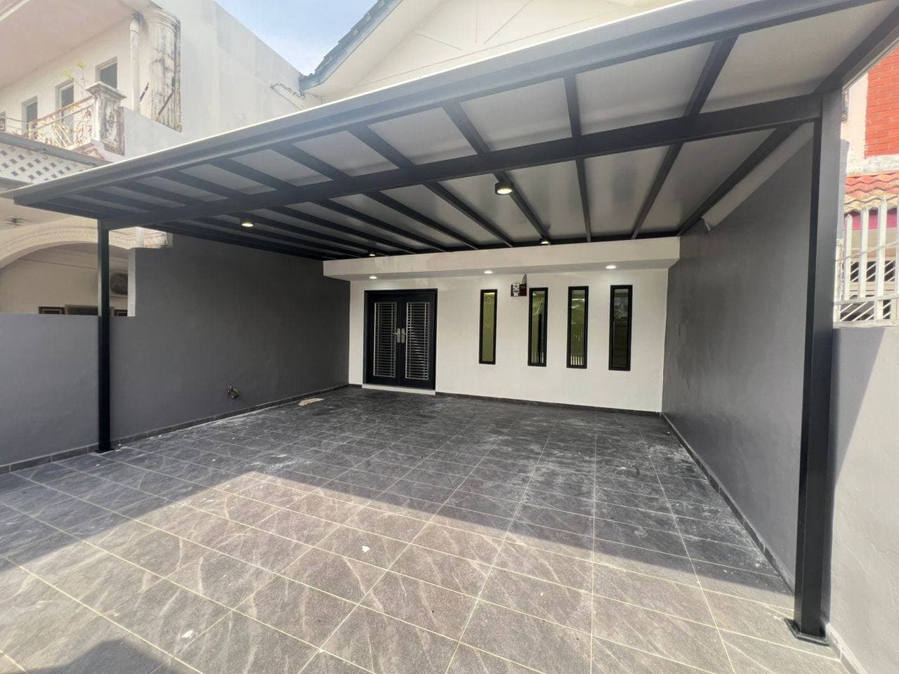 Double Storey Terrace House Taman Sri Skudai 10