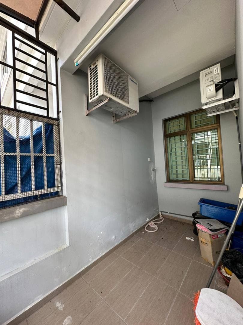 Double Storey Terrace Bandar Dato Onn 8