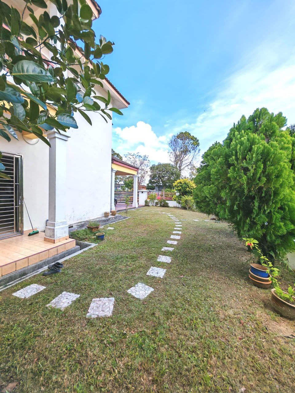 Double Storey Corner Lot Taman Mutiara Rini 7