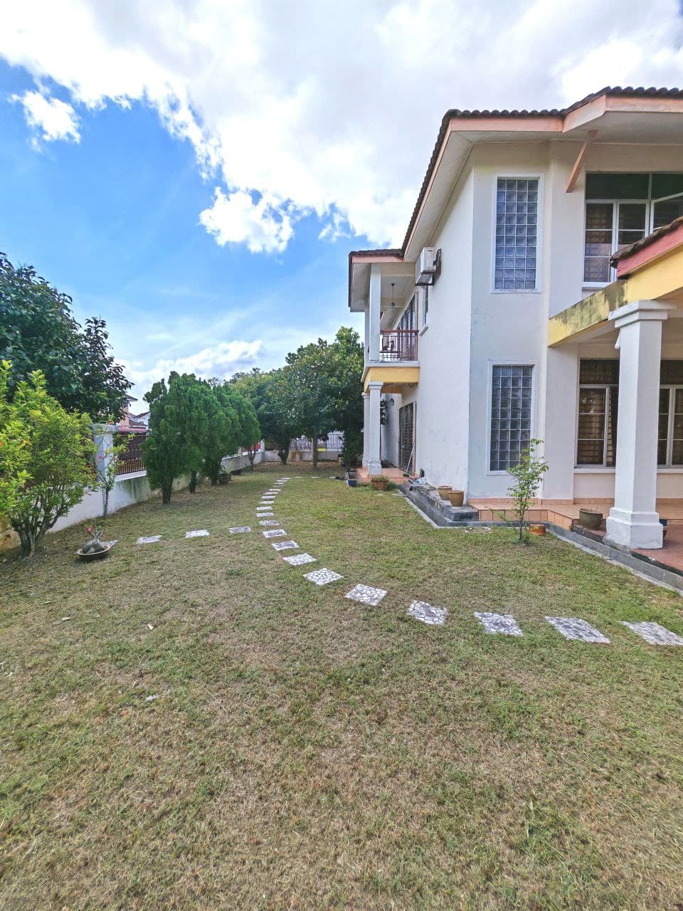 Double Storey Corner Lot Taman Mutiara Rini 5