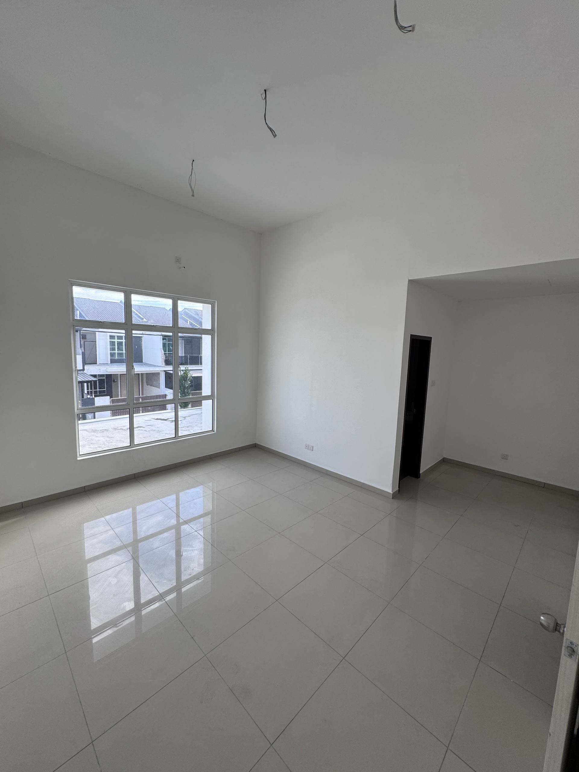 Double Storey Terrace House Bandar Layangkasa