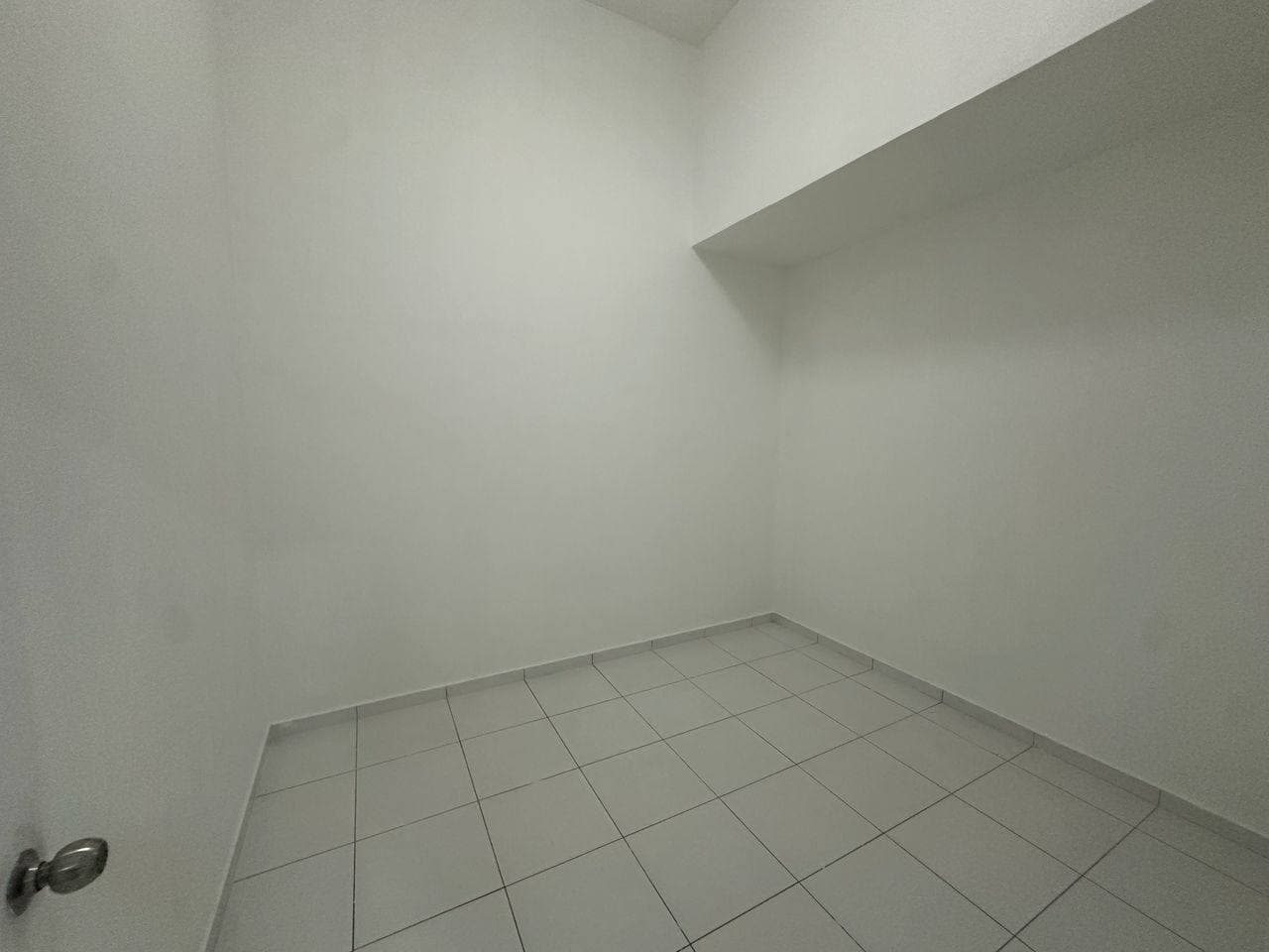 2 Storey Terrace Setia Tropika 9