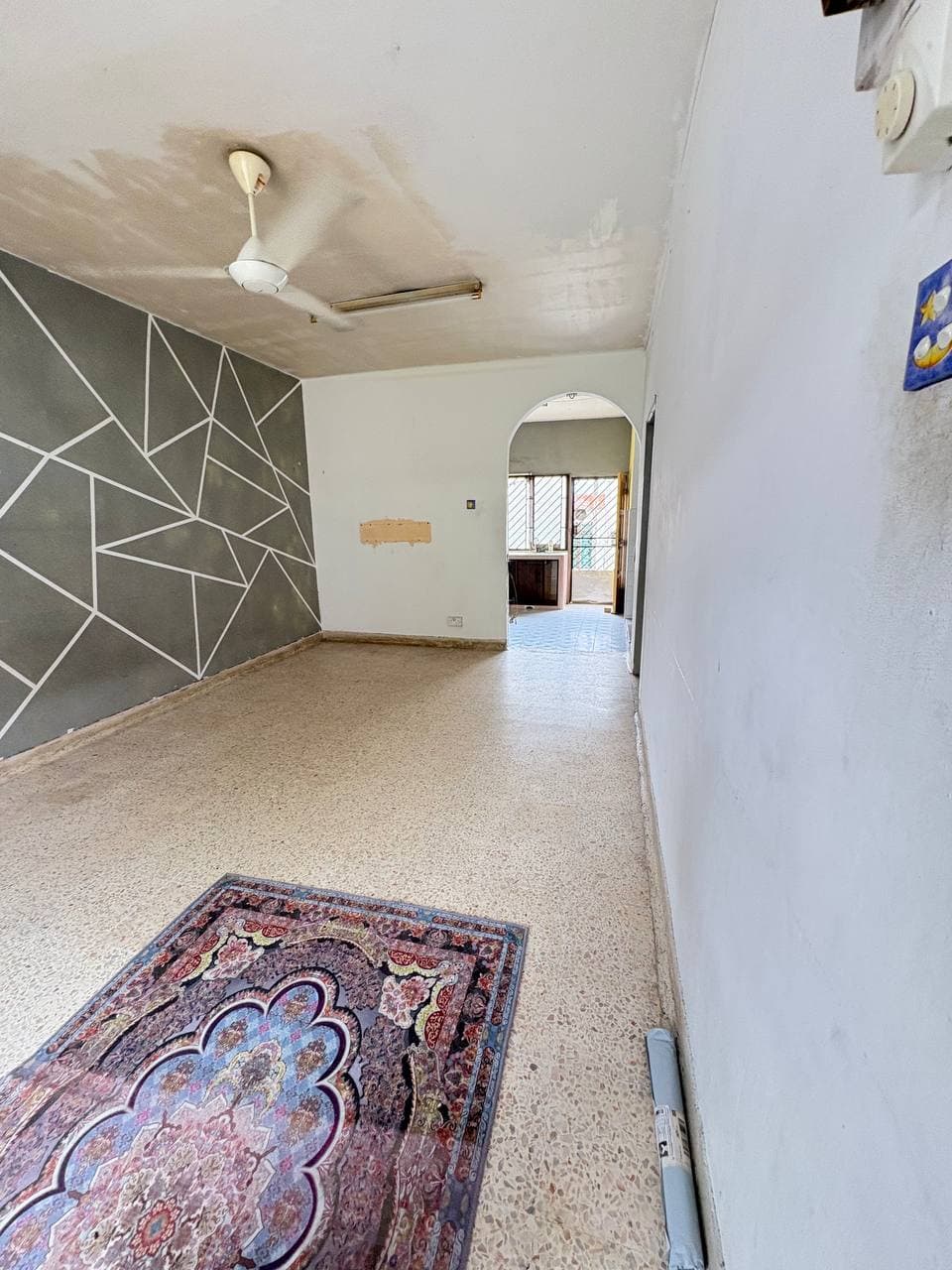 1.5 Storey intermediate lot Taman Bukit Kempas 5