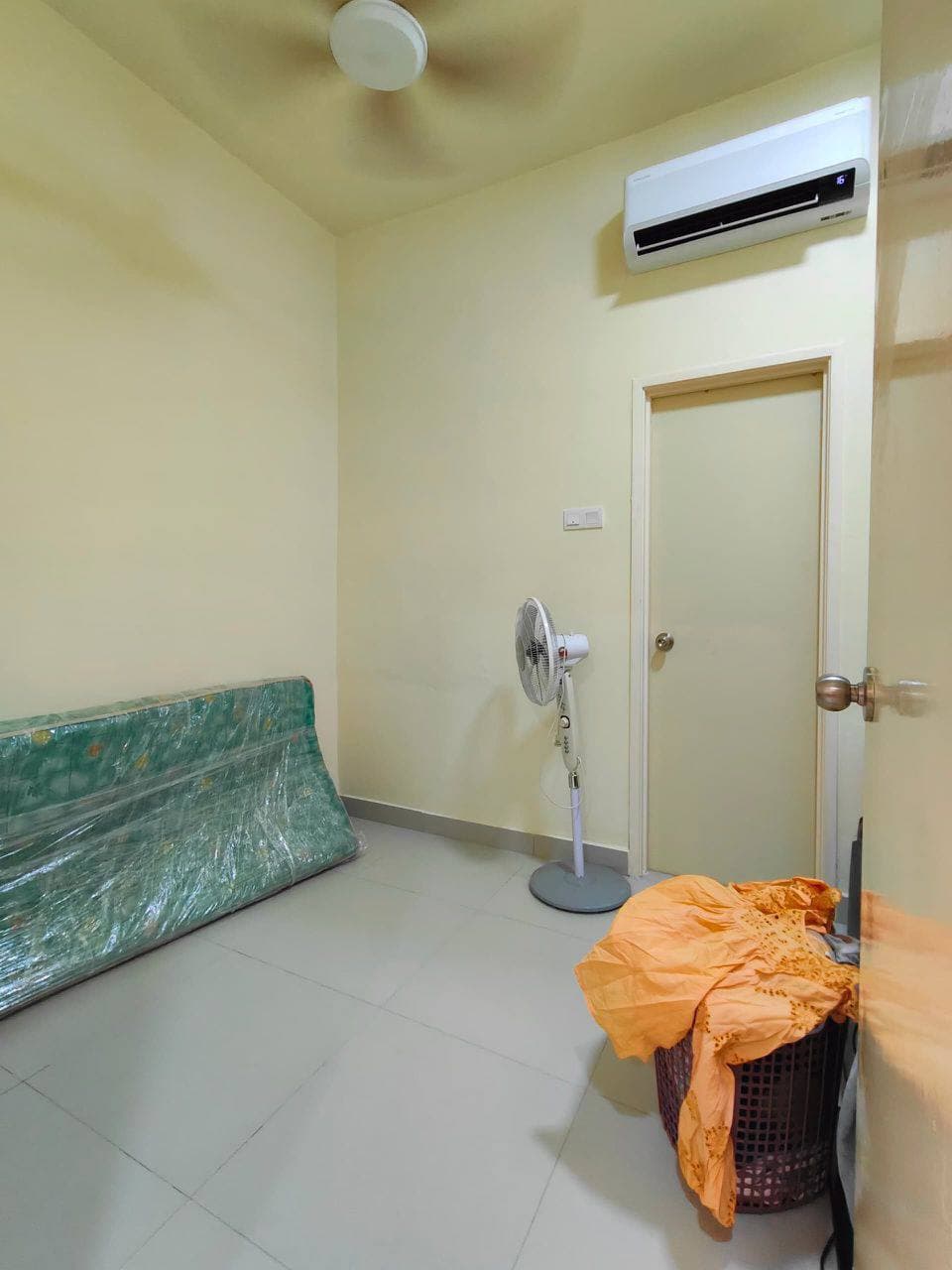 Double Storey Super Link Mutiara Rini 9