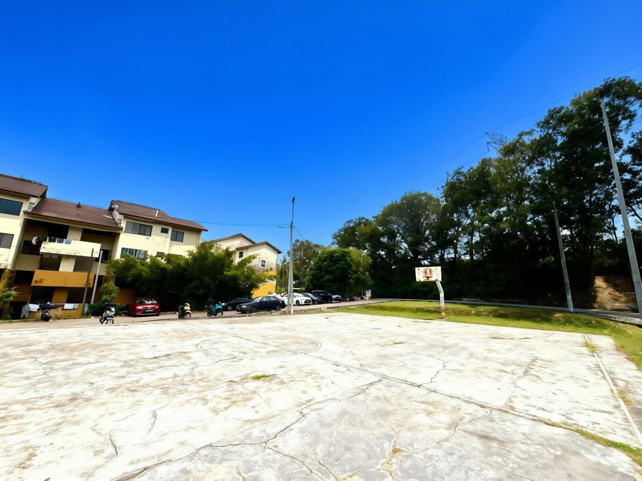 Low Cost Flat Selesa Jaya 9