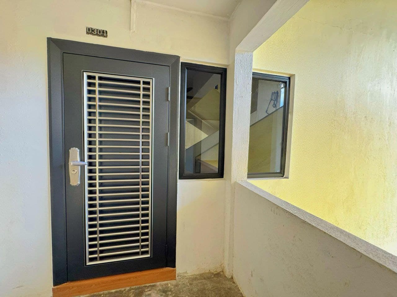 Low Cost Flat Selesa Jaya 8