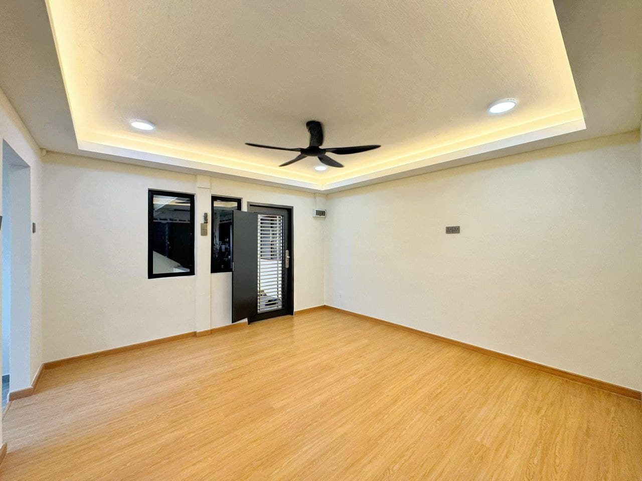 Low Cost Flat Selesa Jaya 2