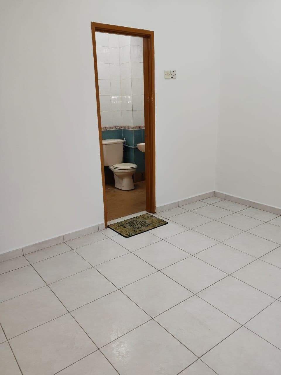 Double Storey Terrace House Taman Tampoi Indah 4