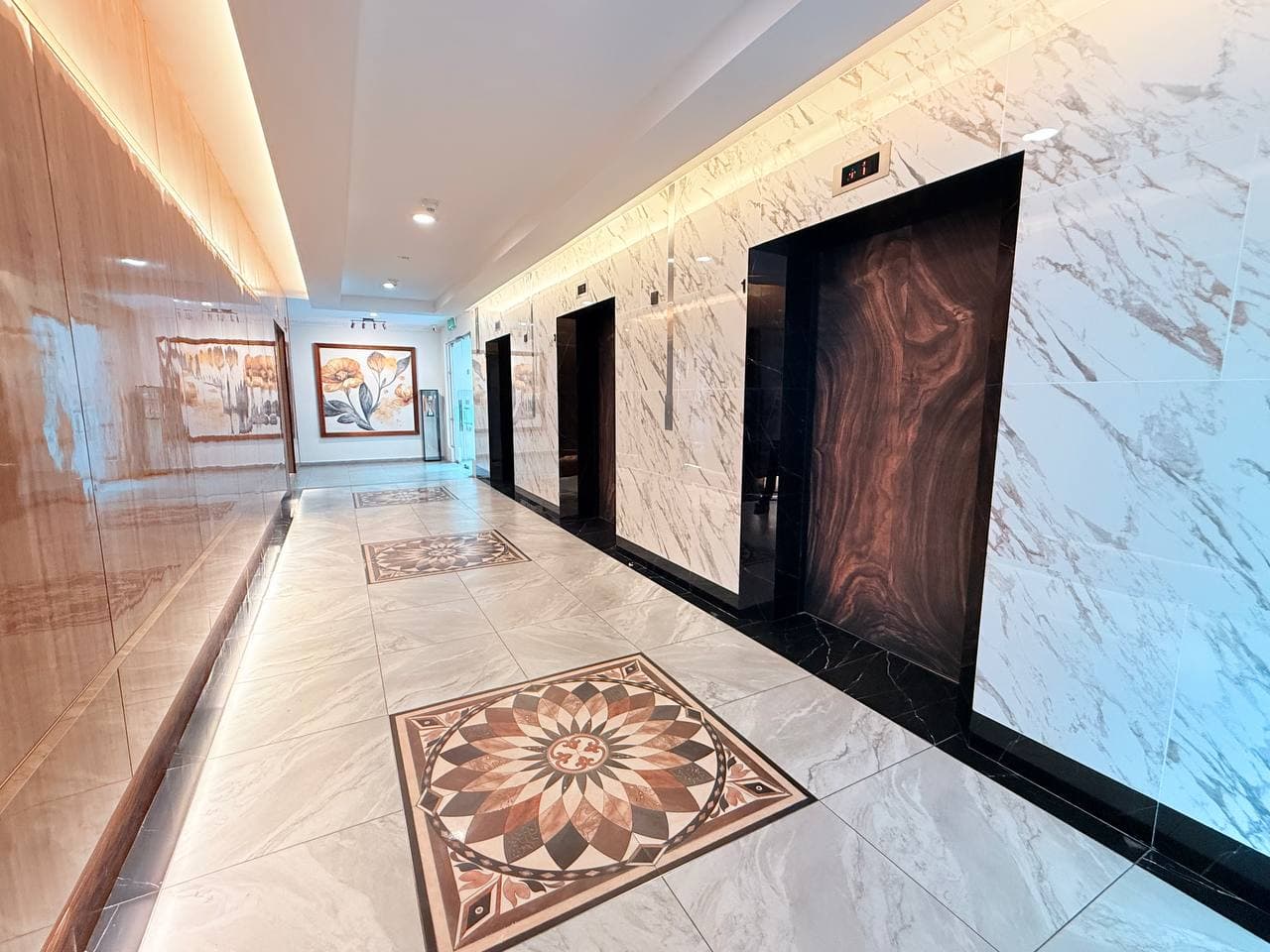 Condominium Epic Residence @ Larkin 25