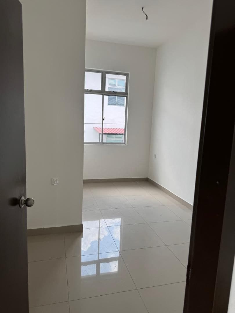 Double Storey Corner Lot Jalan Pulai Aman 15