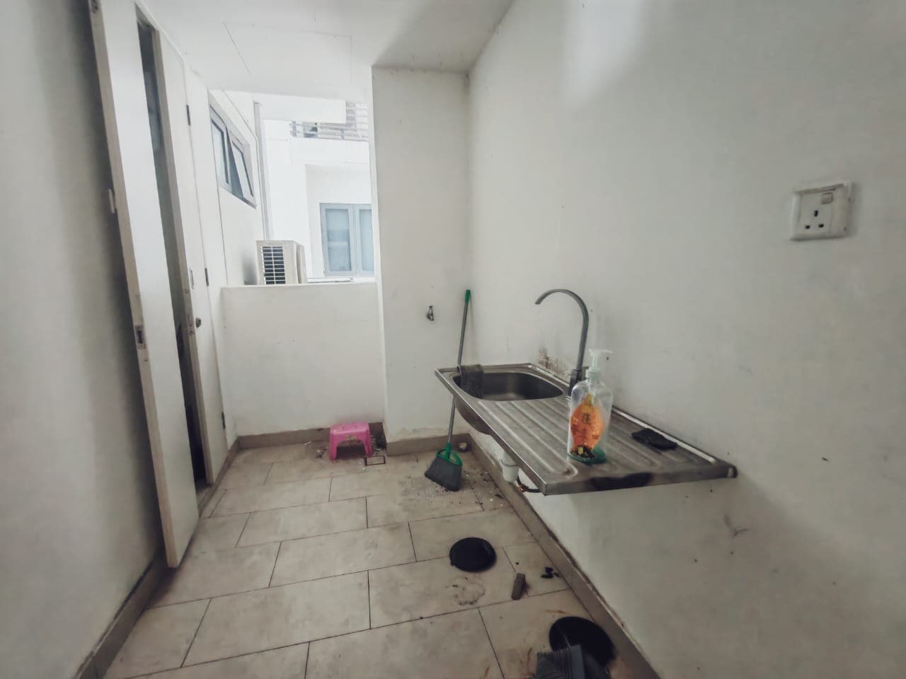 Service Apartment Bora Residence 10