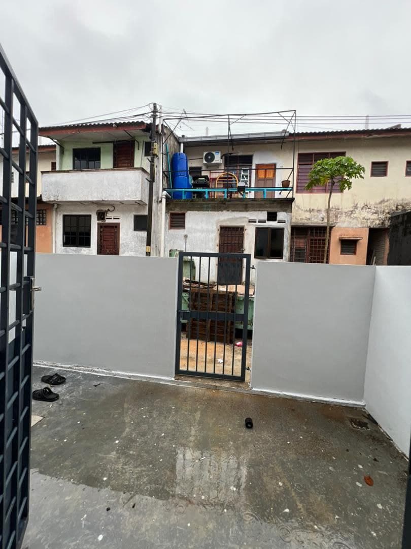 Double Storey Low Medium Cost Puteri Wangsa 9