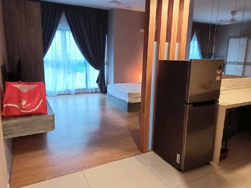 Studio Baypoint Country Garden Danga Bay 3