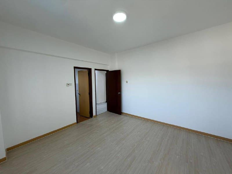 Single storey terrace house Taman Senai Utama 4