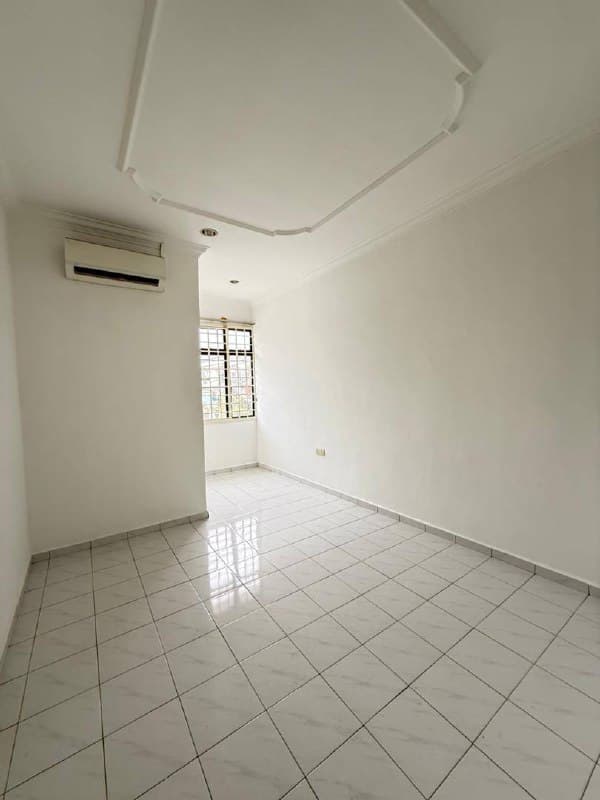 Ground Floor Central Park @ Tampoi 15