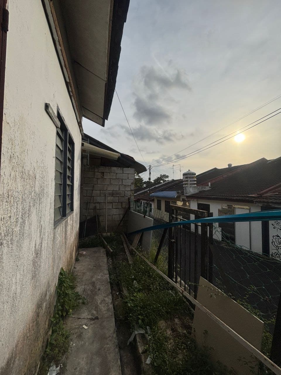 Single Storey Terrace House Jalan Meranti 9