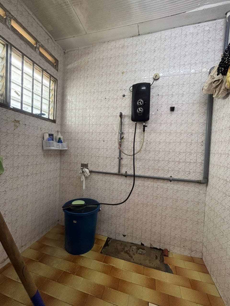 Single Storey Terrace Endlot + Unblock View Jalan Pulai Jaya 5x 9