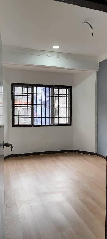 Low Cost Flat 1st Floor Unit Geharu 13