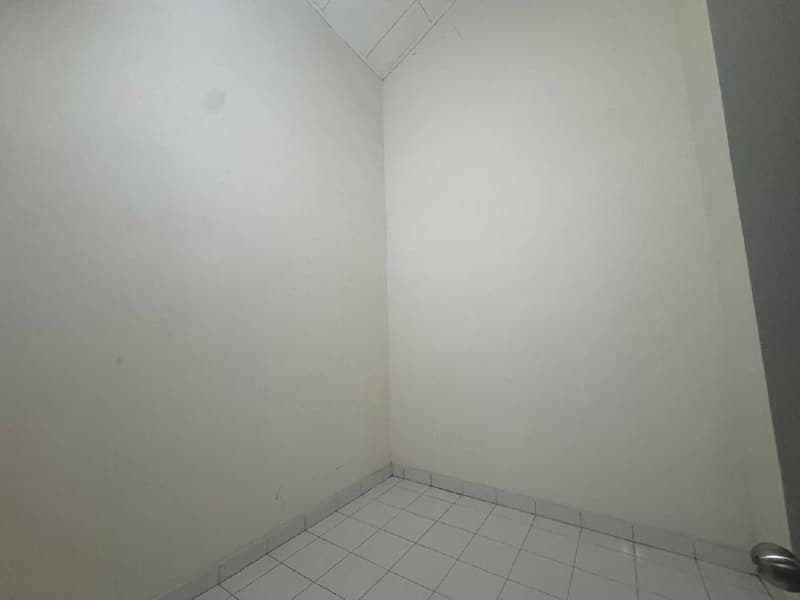 Single Storey Low Cost - Intermediate Taman Universiti 8