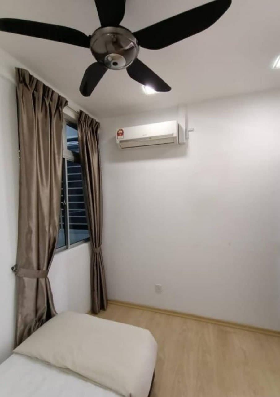 Service Apartment Larkin Heights 9