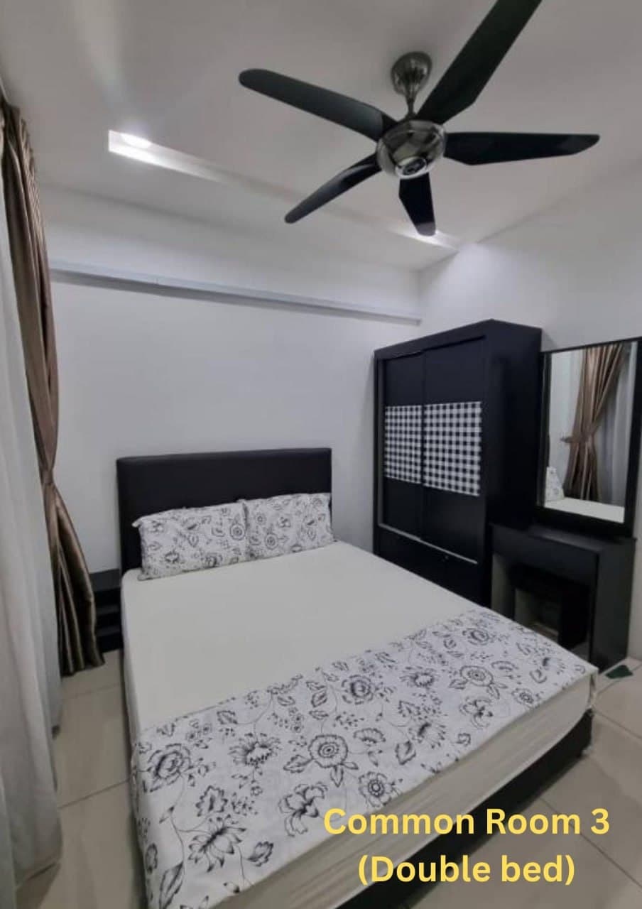 Service Apartment Larkin Heights 4