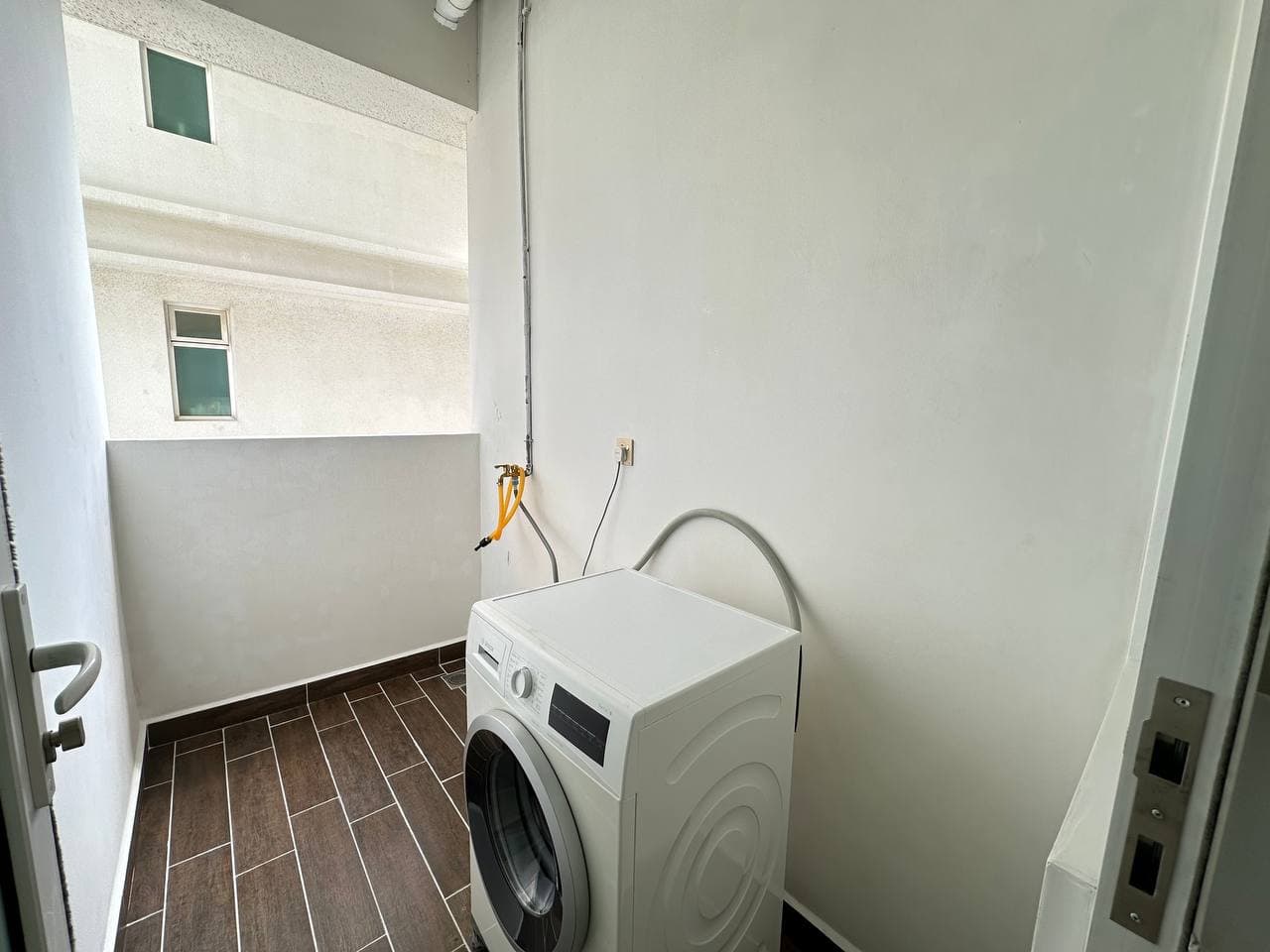 2Bed 2Bath Tritower Residence 16