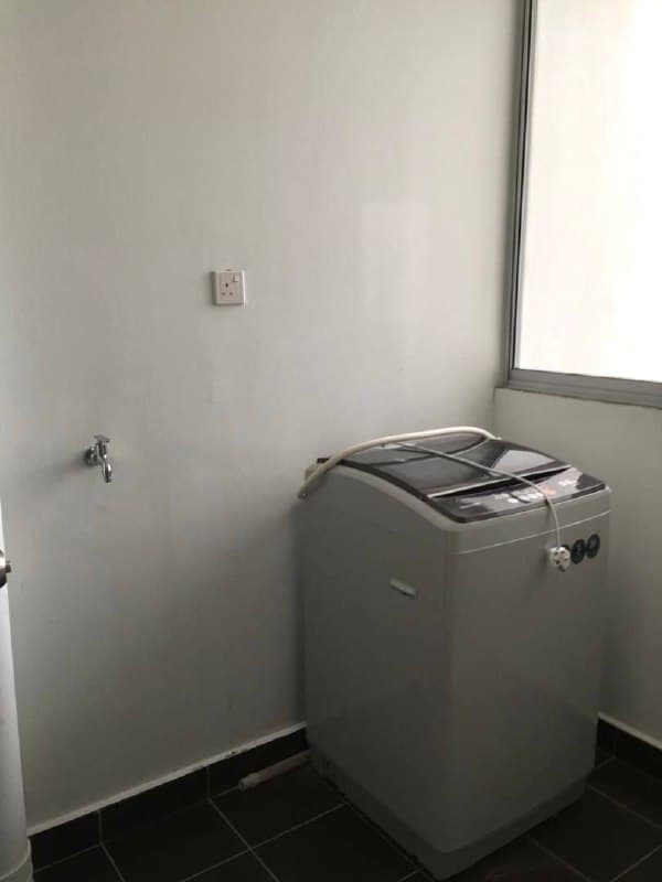 Condo Aliff Avenue 8