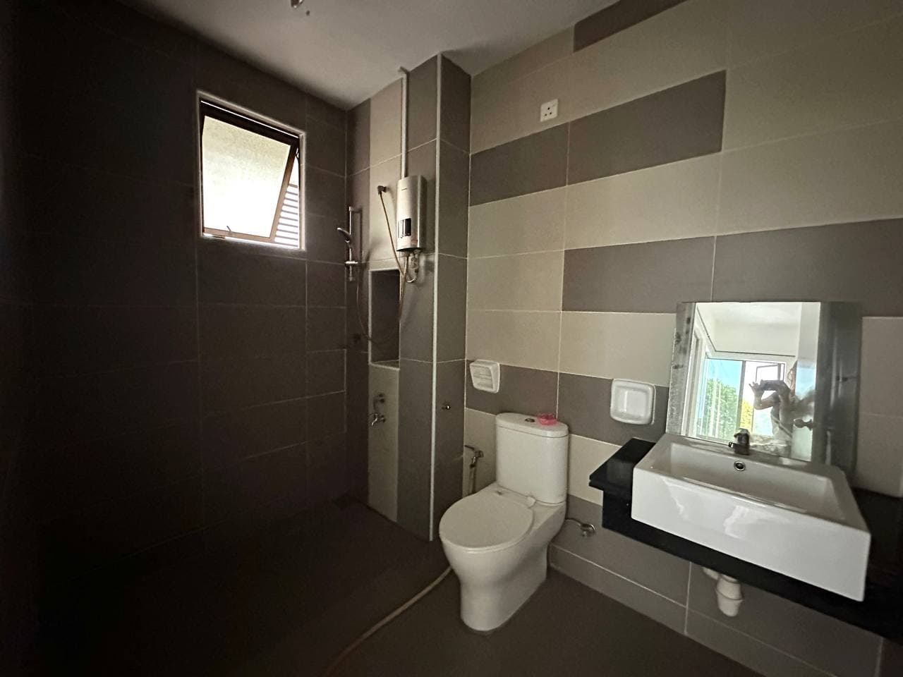 2 Storey Terrace Corner Bandar Dato Onn 22