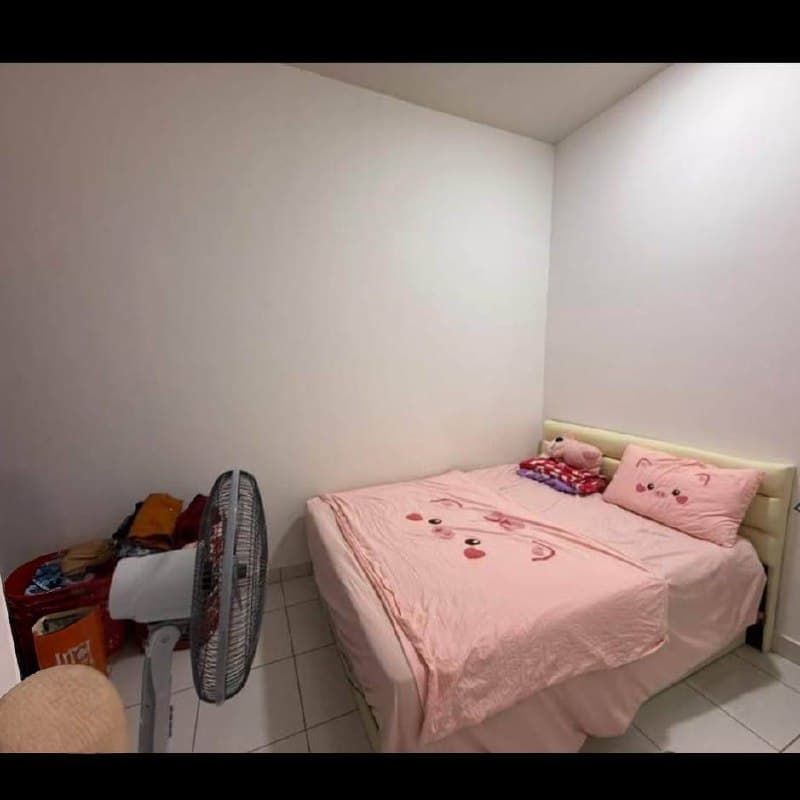 Double Storey Terrace House Dahlia Seri Austin 8