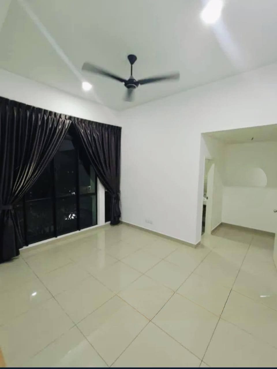 Double Storey Terrace House Dahlia Seri Austin 3