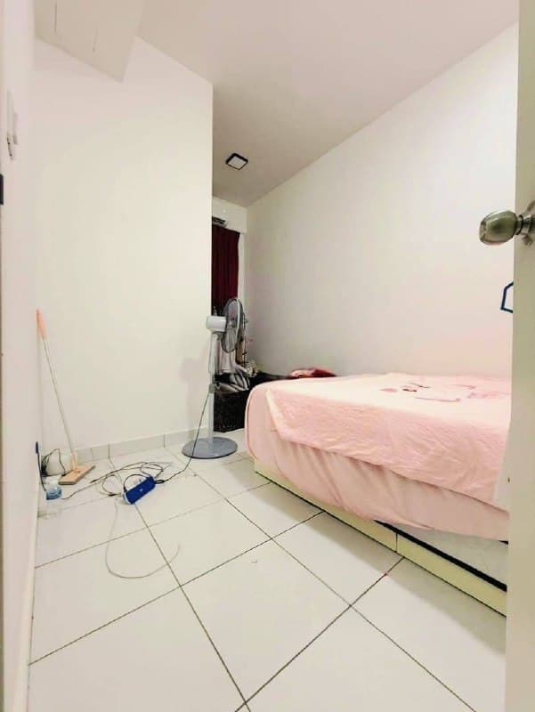 Double Storey Terrace House Dahlia Seri Austin 7