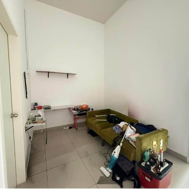 Double Storey Terrace House Dahlia Seri Austin 9