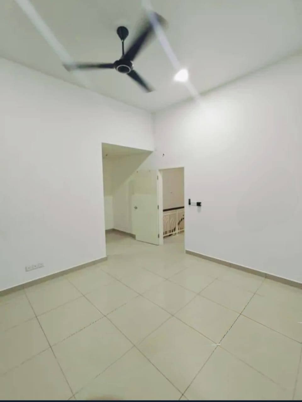 Double Storey Terrace House Dahlia Seri Austin 11