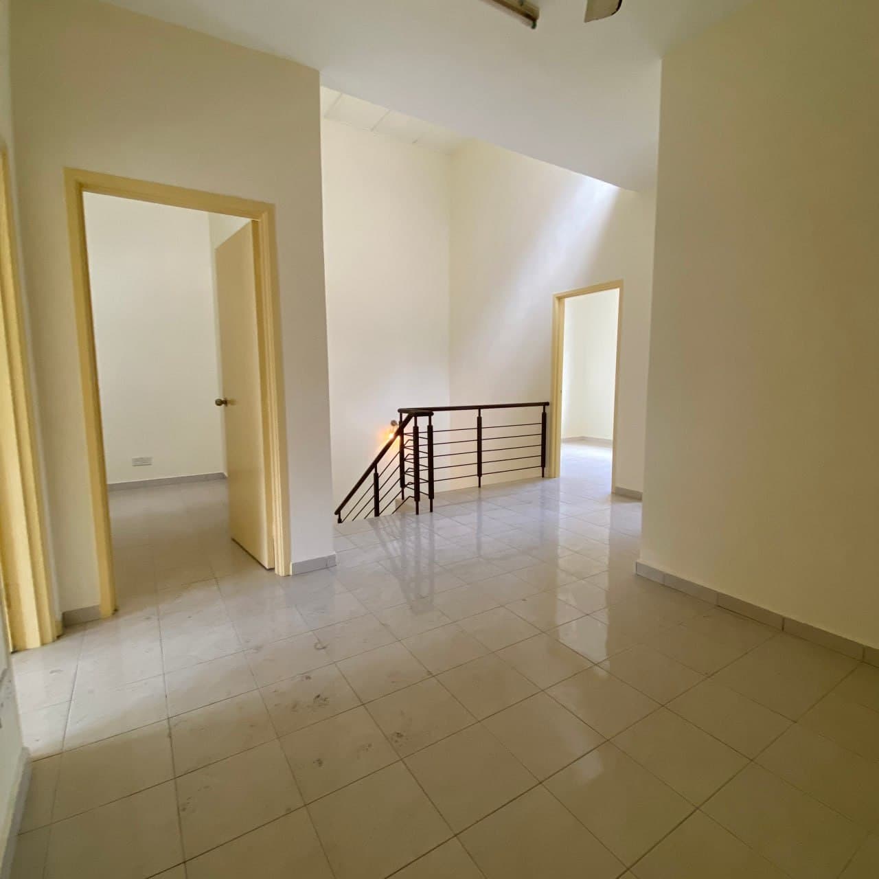 2-Storey Terrace Tmn Setia Indah 18