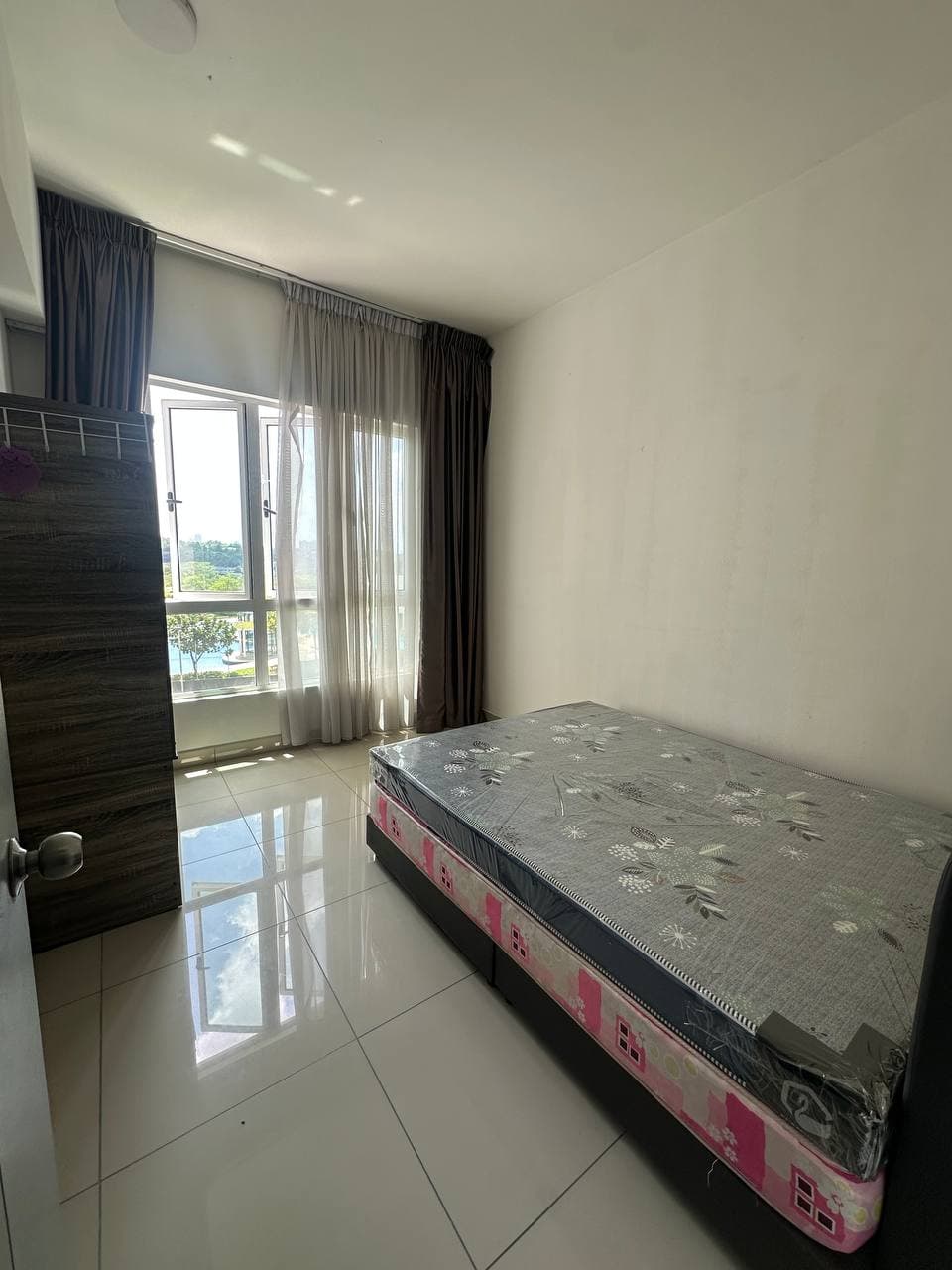 Condo Tropez Residence 5