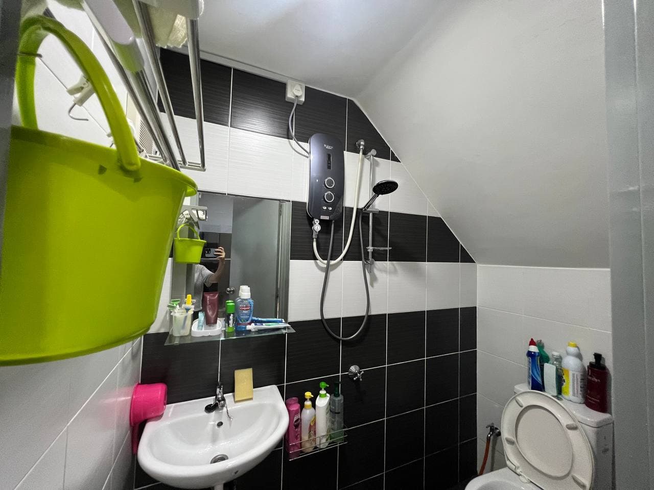 Double Storey Terrace House Imperial Jade Residenz 17