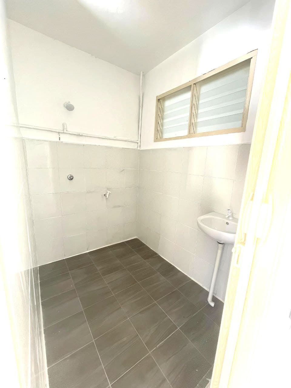 Single storey terrace house Taman Bahagia 9