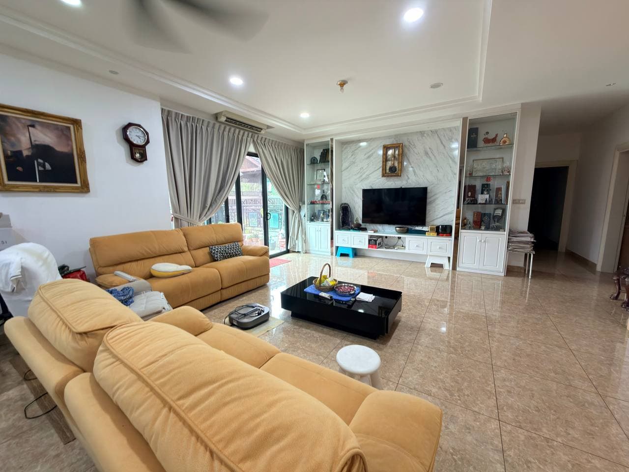 Condominium Laguna Heights 2