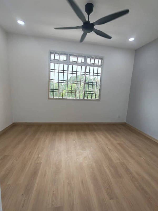 Townhouse Sri Awana Selesa Jaya 6