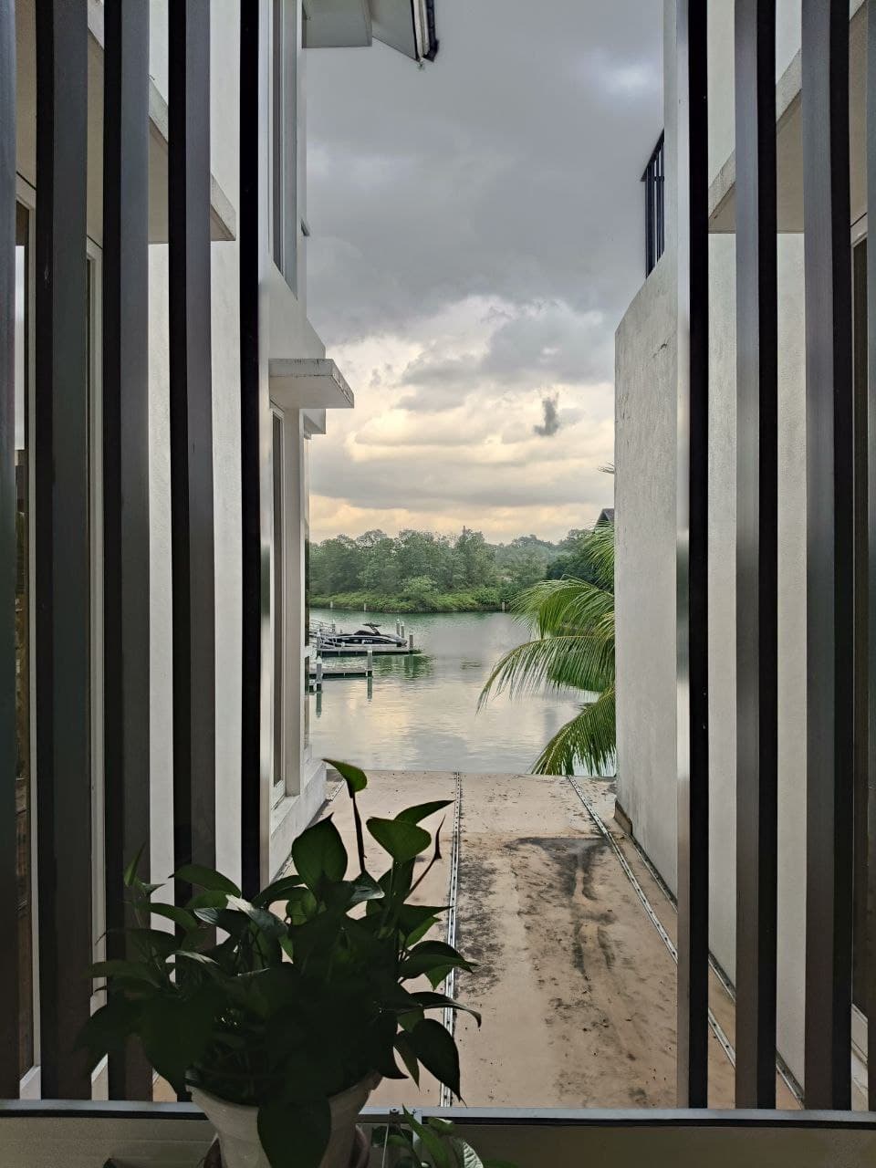 3 Storey Bungalow Emerald Bay @Puteri Harbour 8