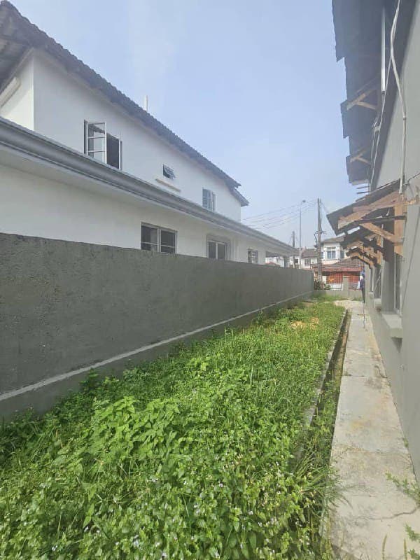 Double Storey Terrace (End Lot) Bukit Indah 5