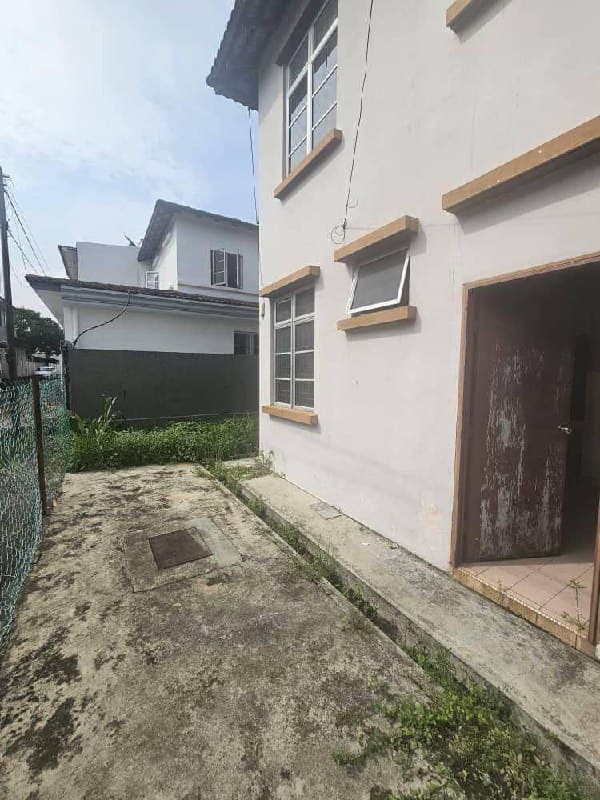Double Storey Terrace (End Lot) Bukit Indah 7