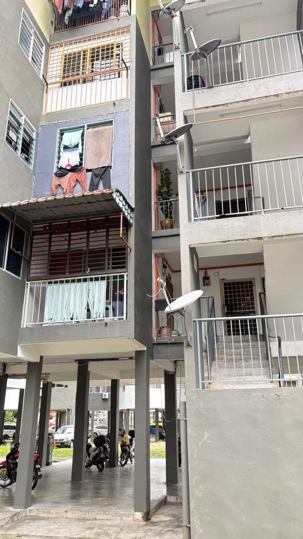 Apartment Taman Daya 2