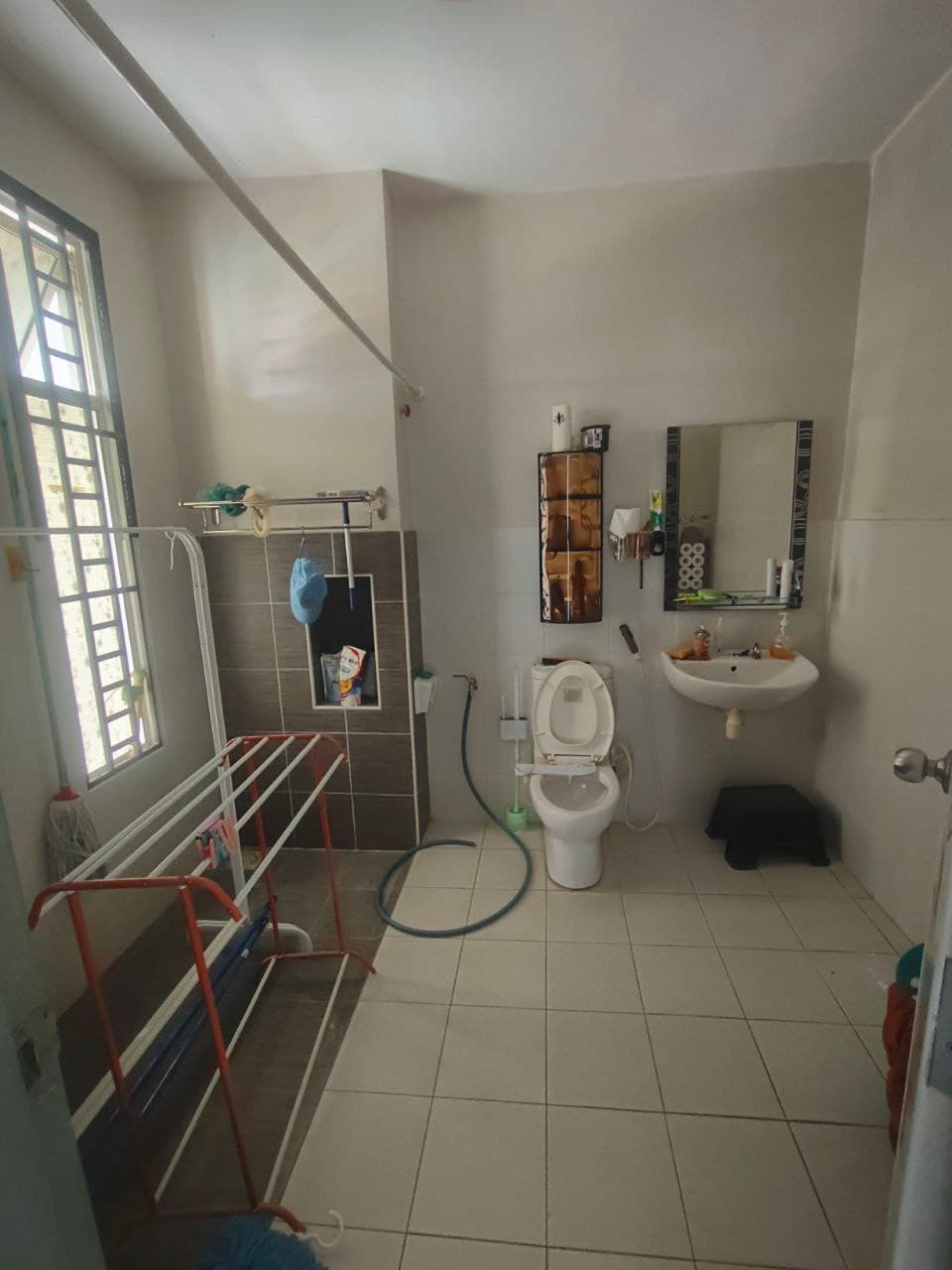 Double Storey Terrace Taman Tropika 10