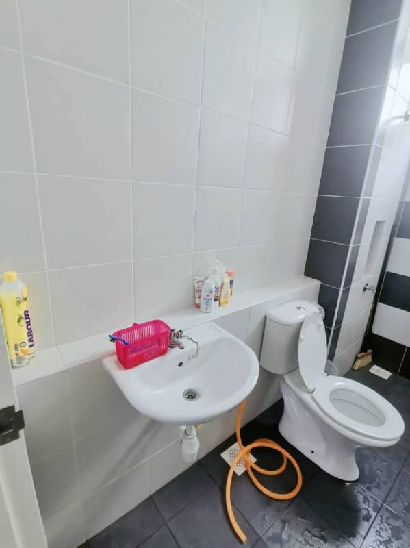 Service Apartment Camellia Residence, Seri Austin 7