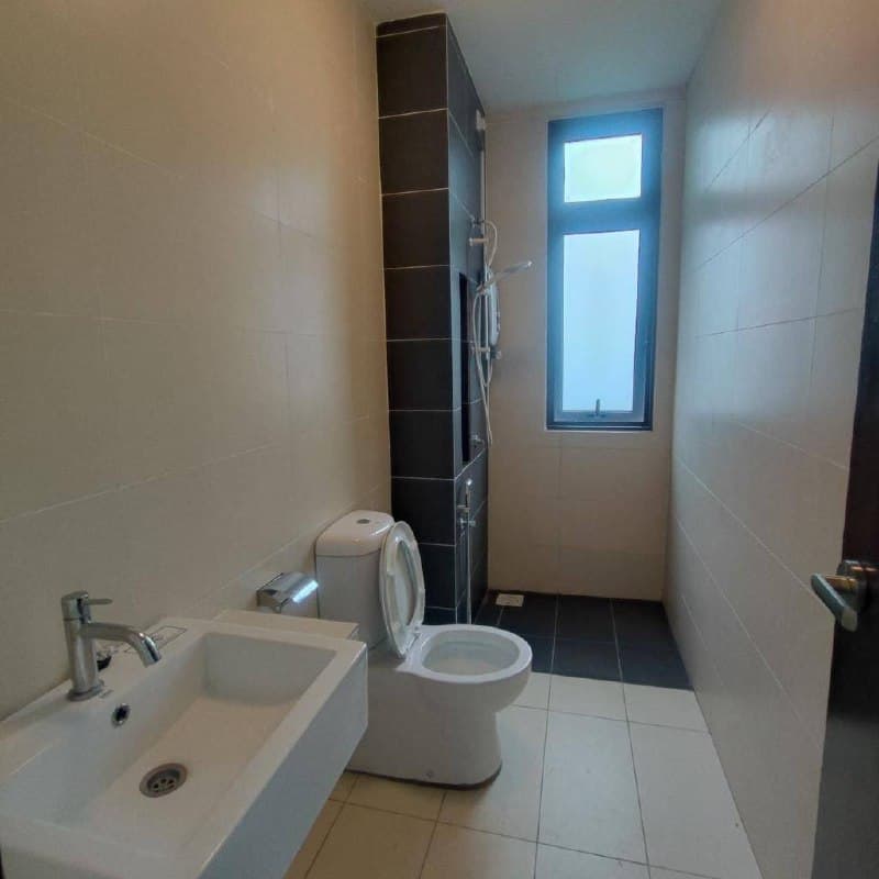 Condo 8scape Residences 5