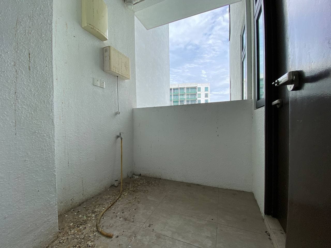 Dual key 8Scape Residences 9