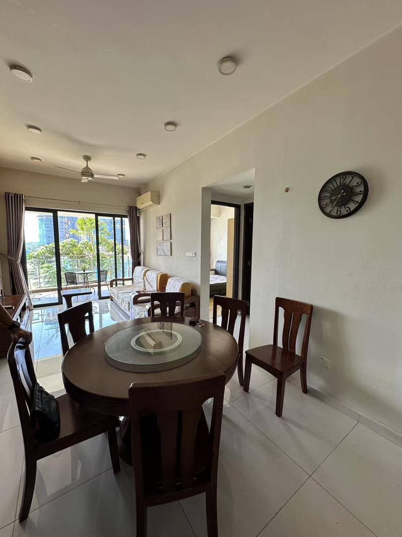 Condo Royal Strand Country Garden Danga Bay 2