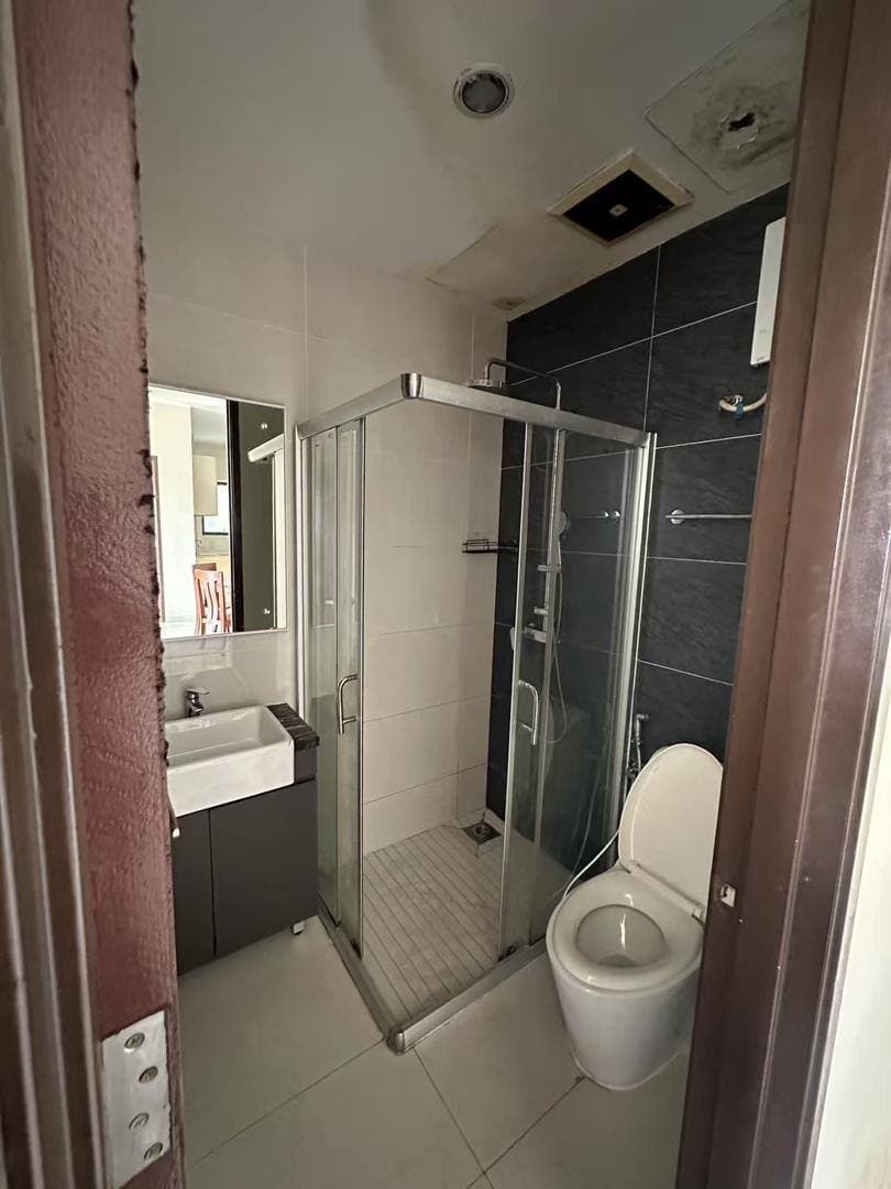 Condo Royal Strand Country Garden Danga Bay 7