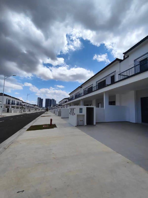 Wallace Type Double Storey Link Cluster The Commune Eco Botanic 2